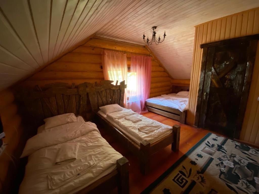 Hotel Berloga-Sinevir Synevyrs'ka Polyana Luaran gambar