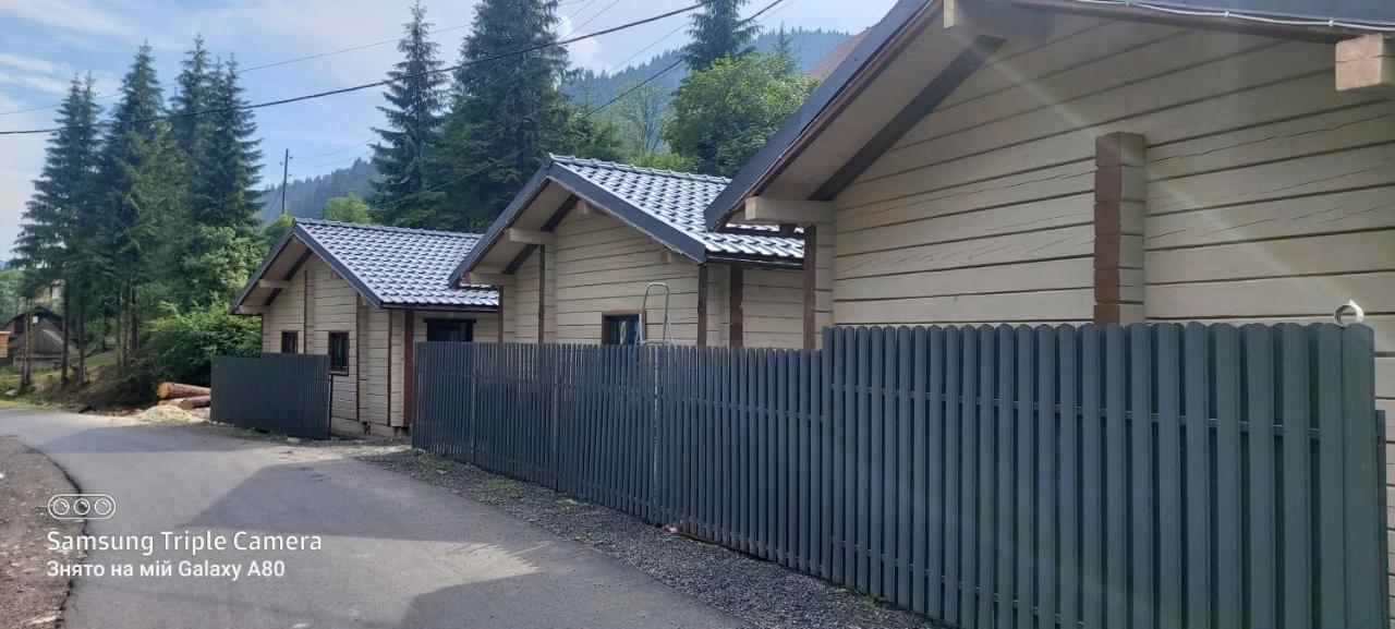Hotel Berloga-Sinevir Synevyrs'ka Polyana Luaran gambar