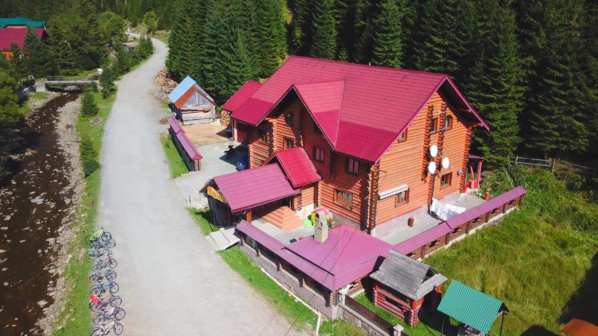Hotel Berloga-Sinevir Synevyrs'ka Polyana Luaran gambar