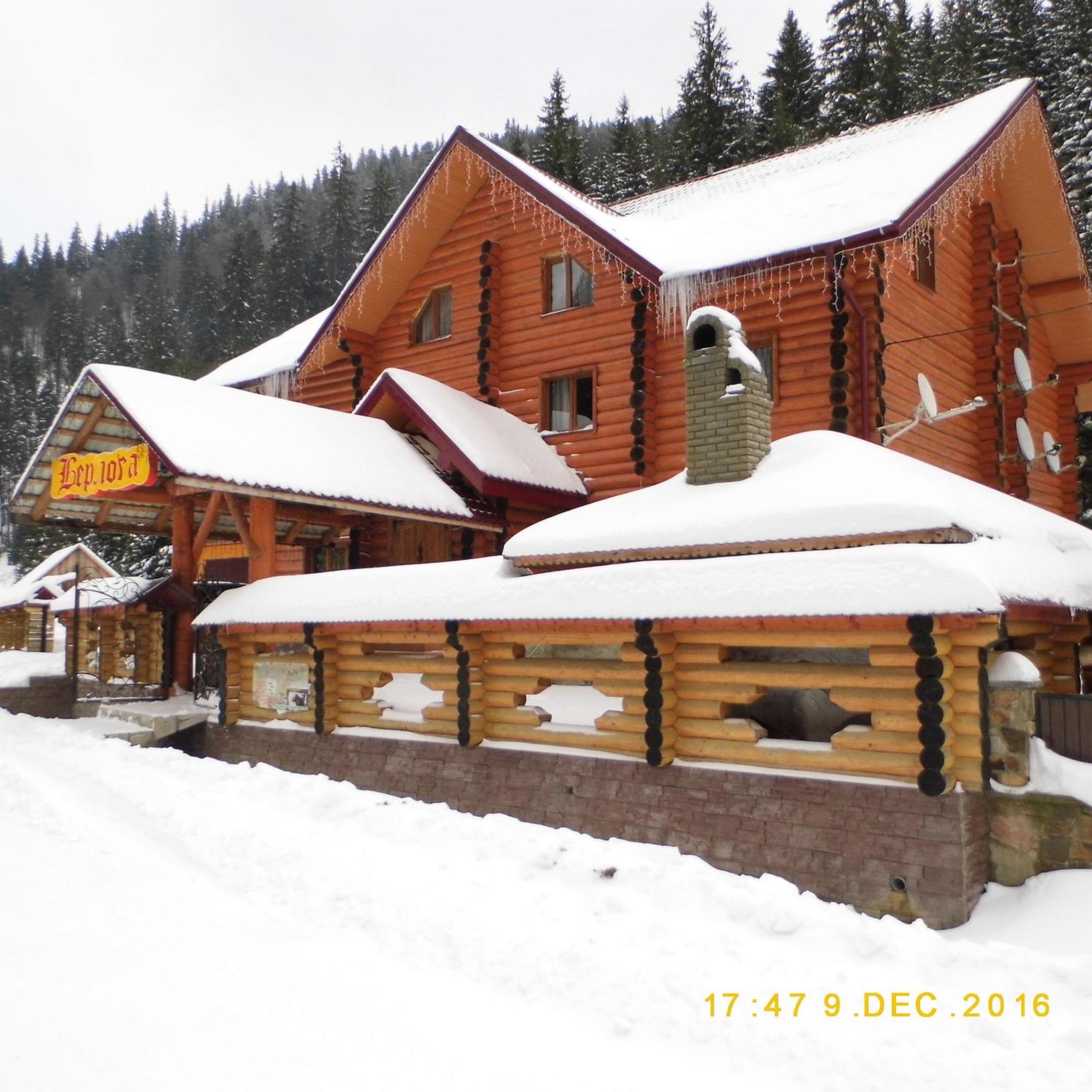 Hotel Berloga-Sinevir Synevyrs'ka Polyana Luaran gambar
