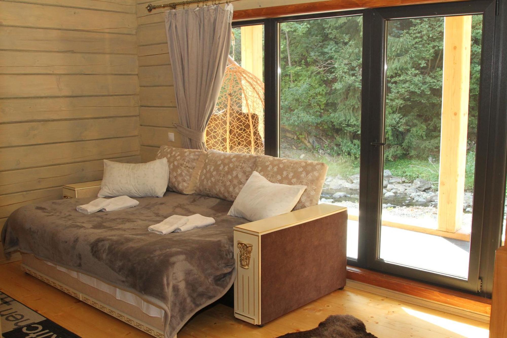 Hotel Berloga-Sinevir Synevyrs'ka Polyana Luaran gambar