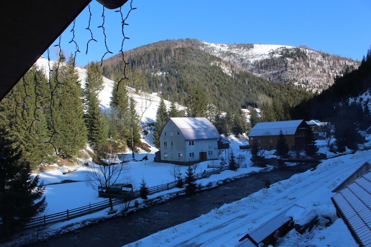 Hotel Berloga-Sinevir Synevyrs'ka Polyana Luaran gambar